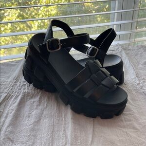 Wild Fable Black Strappy Platform Sandals